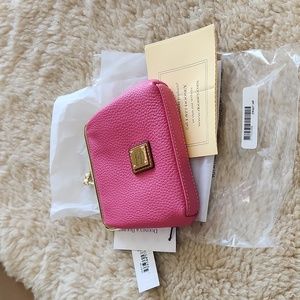 NWT Dooney & Bourke Hot Pink Large Framed Wallet Purse 👛 💓